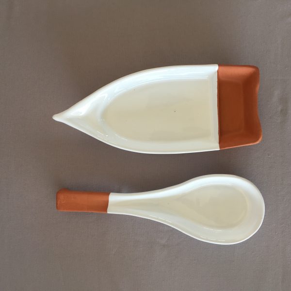 Keramikschiffchen-und Löffel handbemalt, spülmaschinenfest, hergestellt in einer kleinen Manufaktur in Nijar